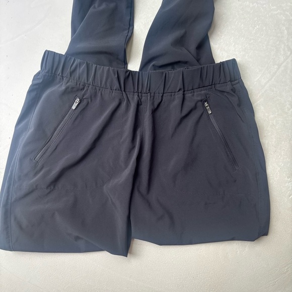 Orvis Black Jogger Pants with Tapered Legs and Elastic Waistband Size XS - Picture 3 of 15